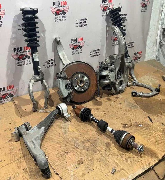 Ходова передня піввісь полуось ступиця цапфа Вольво Volvo XC90 2016 -