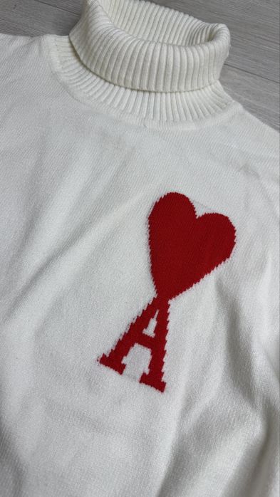 Светр AMI Paris