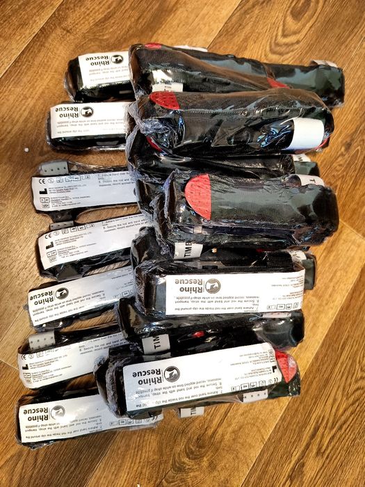 Турнікети, Куртки XL,, Берці 43р