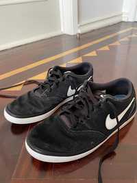 Nike SB pretos I 42