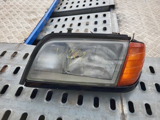 Mercedes W202 94' Lampa Lewa Przód