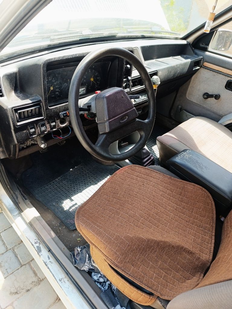 Продам Ford Escord