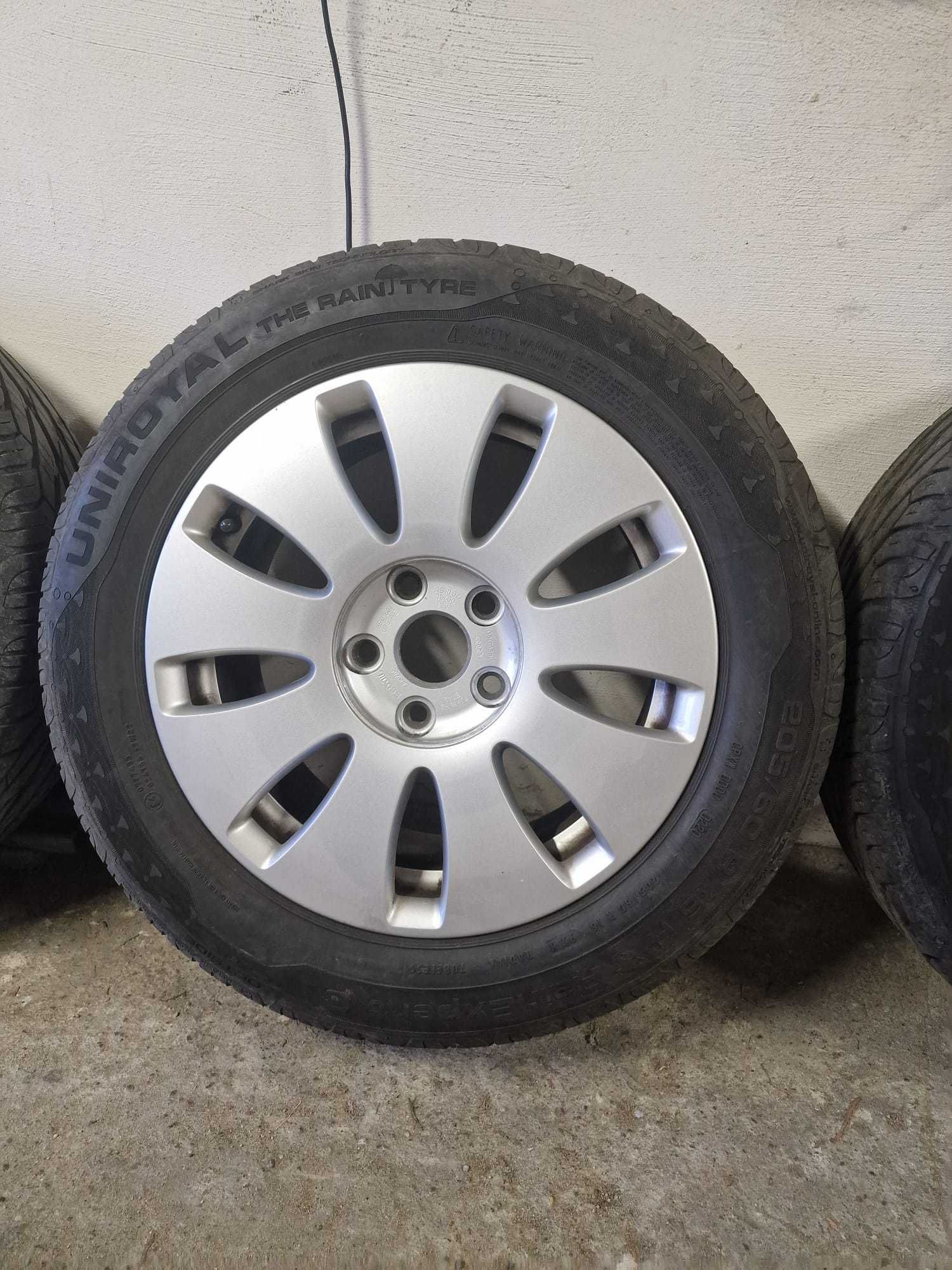 Felgi Audi OE 205/60 r16 5x112 opony Uniroyal