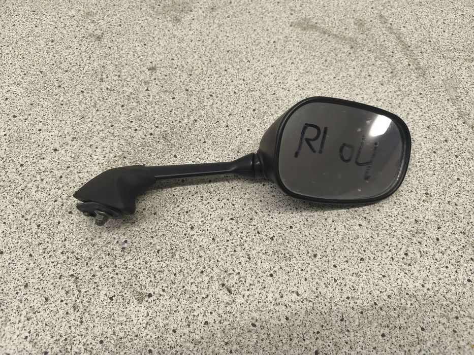 Lusterko prawe Yamaha R1 R6