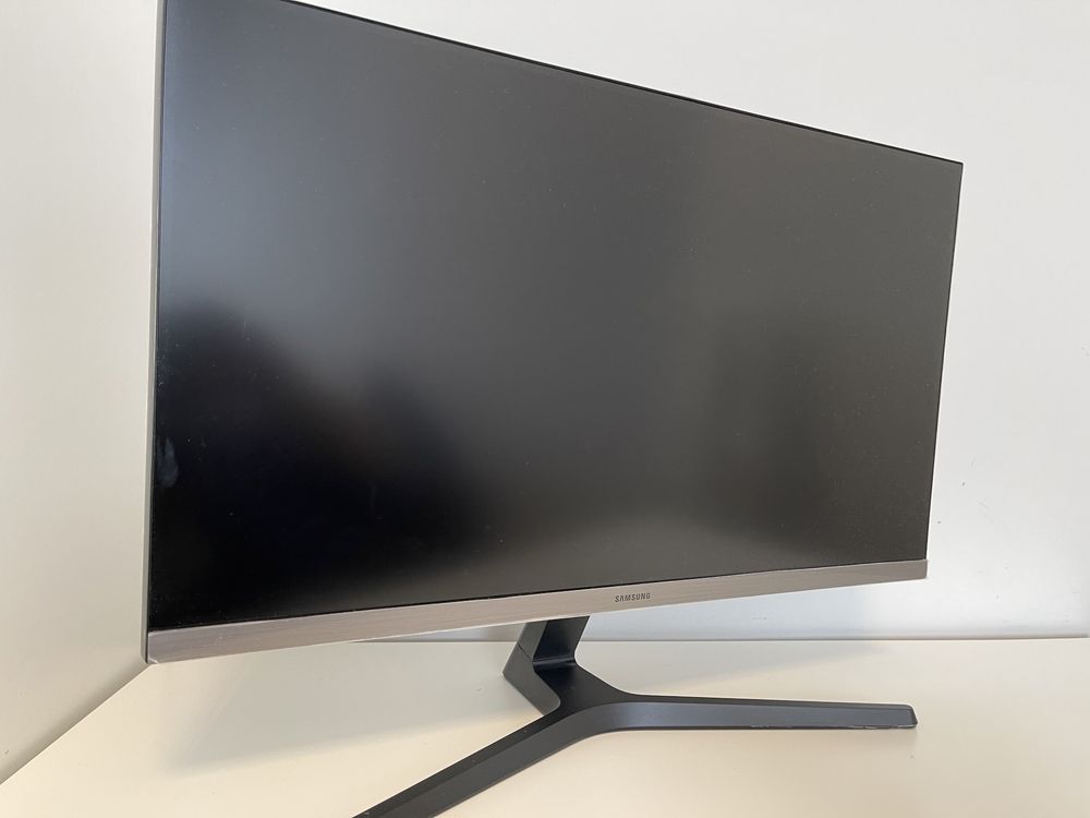 Monitor Samsung U28R554UQU IPS 4ms 60hz 28”