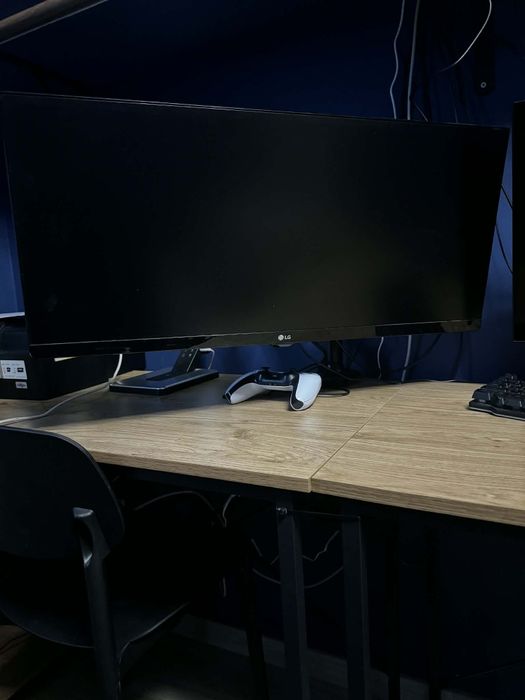Monitor LG 29"..