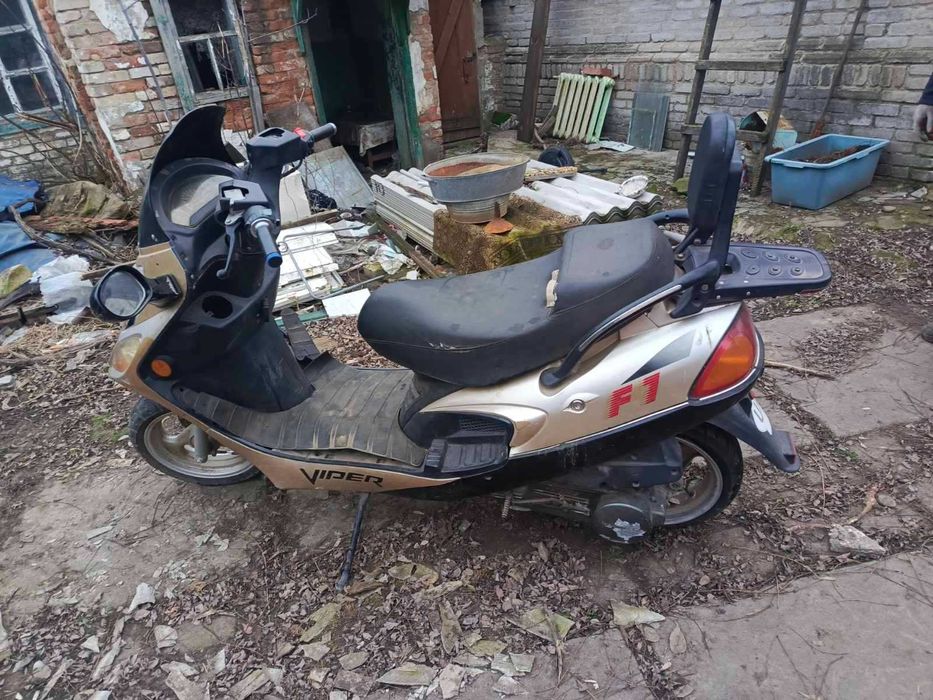 Скутер Вайпер 150