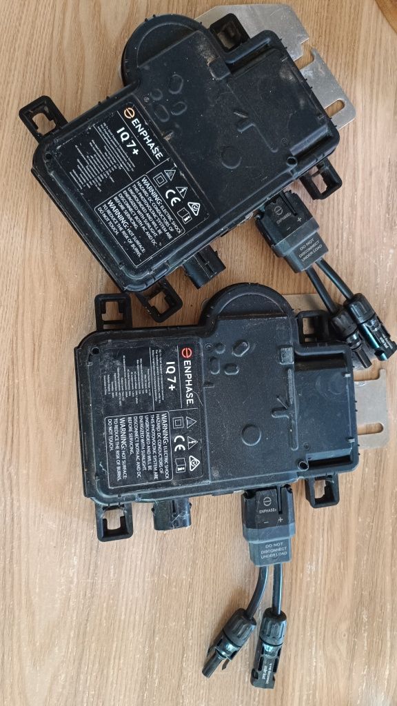 Enphase IQ7 + conversor solar