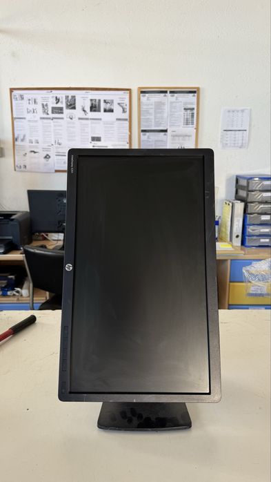 Monitores HP e LG diversos