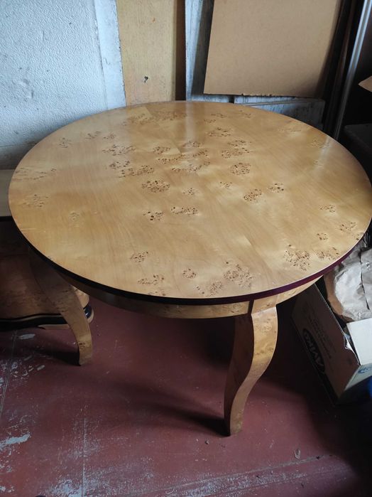 Okrągły stół vintage czeczot