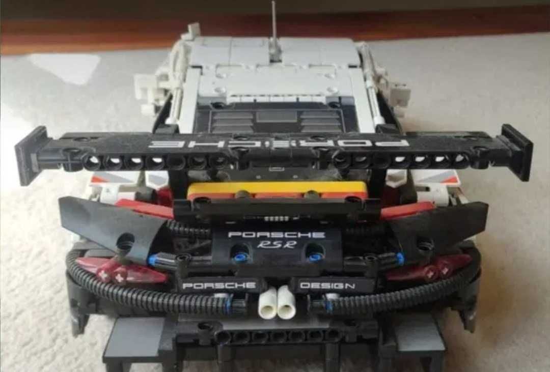 Klocki Lepin jak Lego Technic 42096 Porsche 911 RSR (2020) światła LED