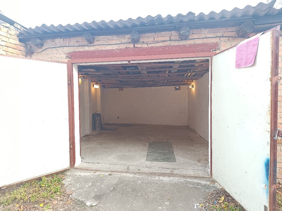 Продам гараж у кооперативі №8 (Завадівка)
Продаж терміновий!!!