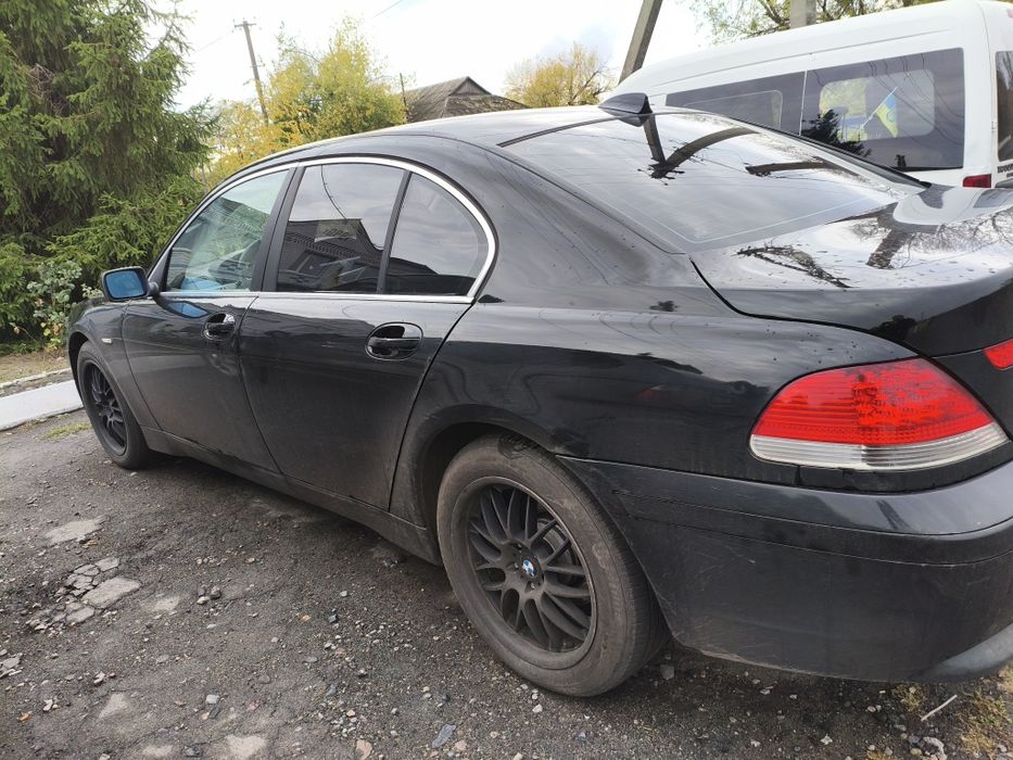 Продам БМВ 730d.