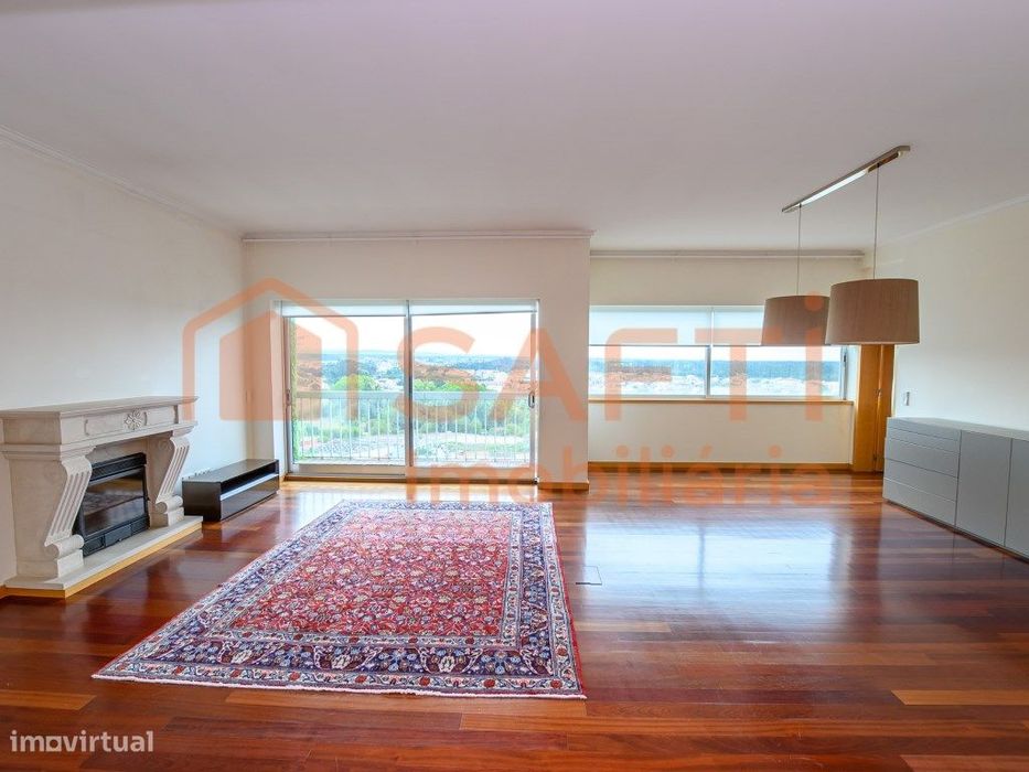 Apartamento T5 em Ovar com 207 m2 e acabamentos de qualidade superior.