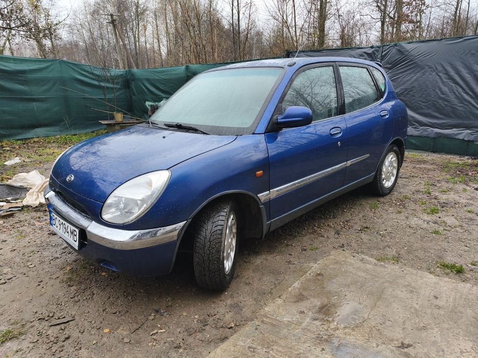 daihatsu sirion 1.0 gaz/ Automat