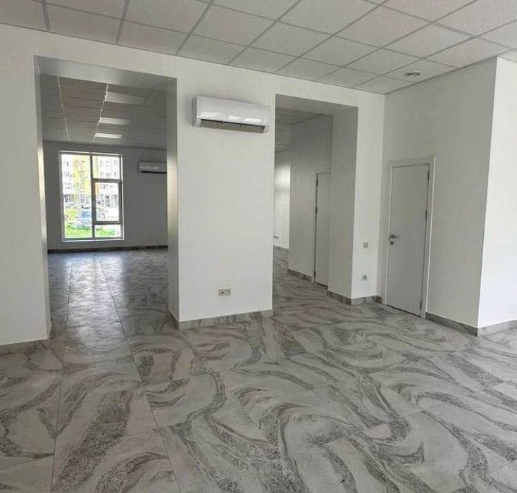 Терміновий продаж комерційного приміщення 90 м2 м-рн Пасічна