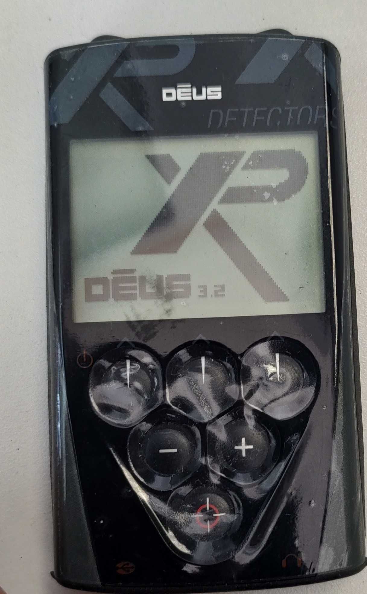 Металлоискатель XP Deus 28 RC