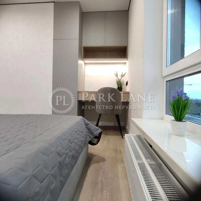 Продаж 1к квартири з ремонтом ЖК Варшавський 3