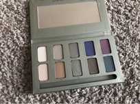 Stila In The Garden paleta cieni do powiek mac nars