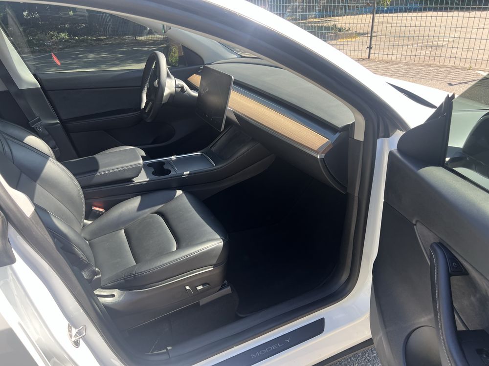 Tesla Model Y Long Range DualMotor 82 кВт, 2021