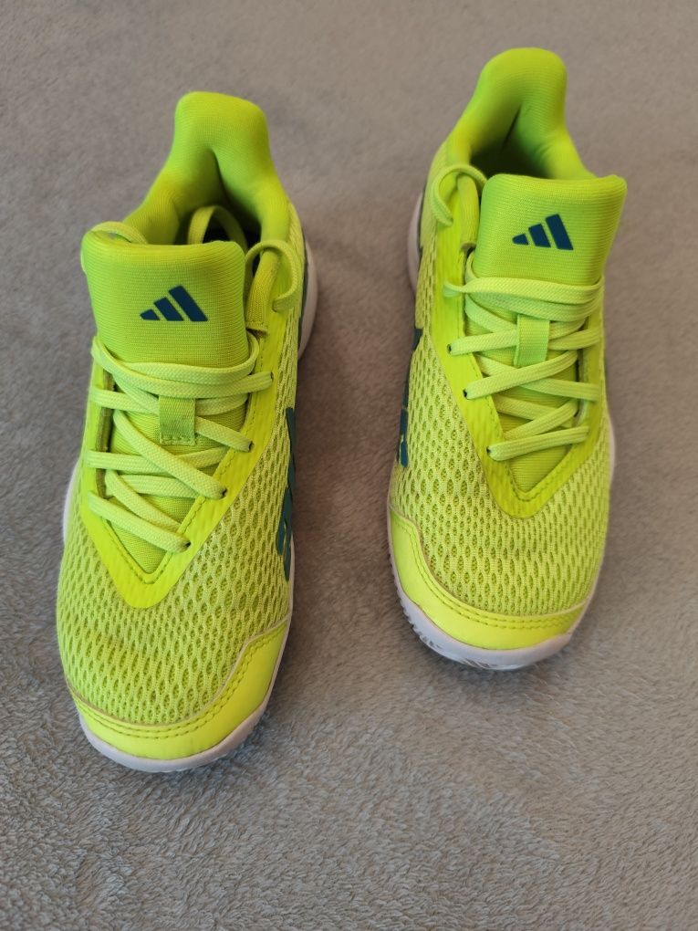 Adidas Barricade rozmiar 33