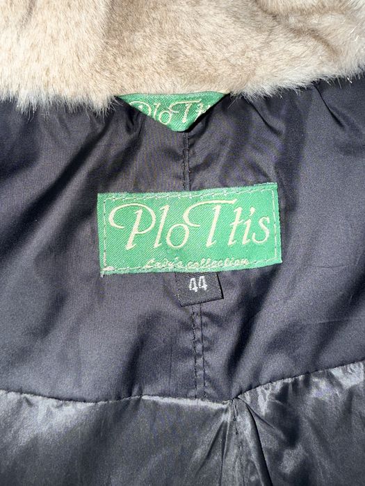 Зимова куртка 44р