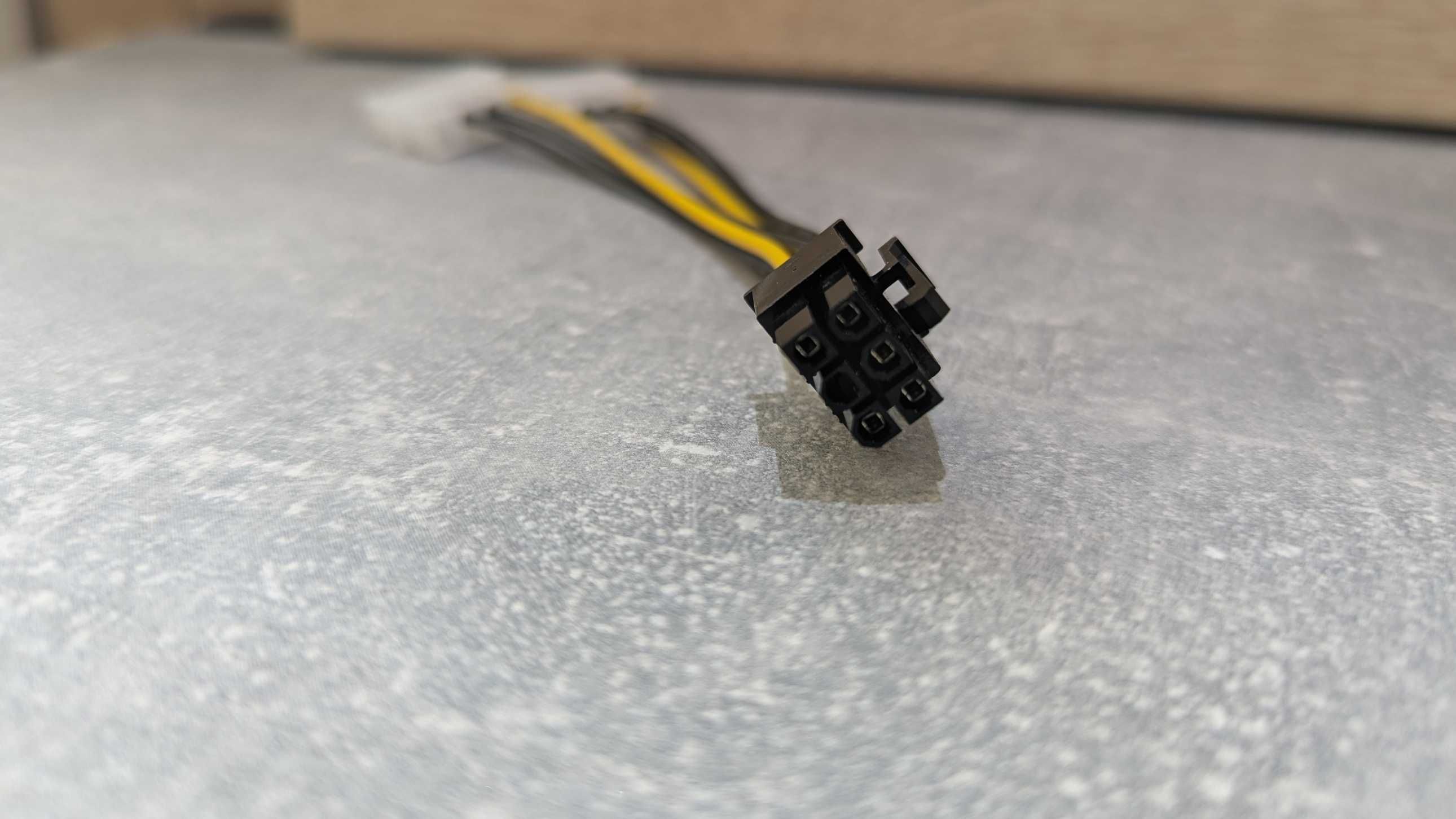 Переходник 2x4 pin (Molex) на 6pin  для доп. питания видеокарты
