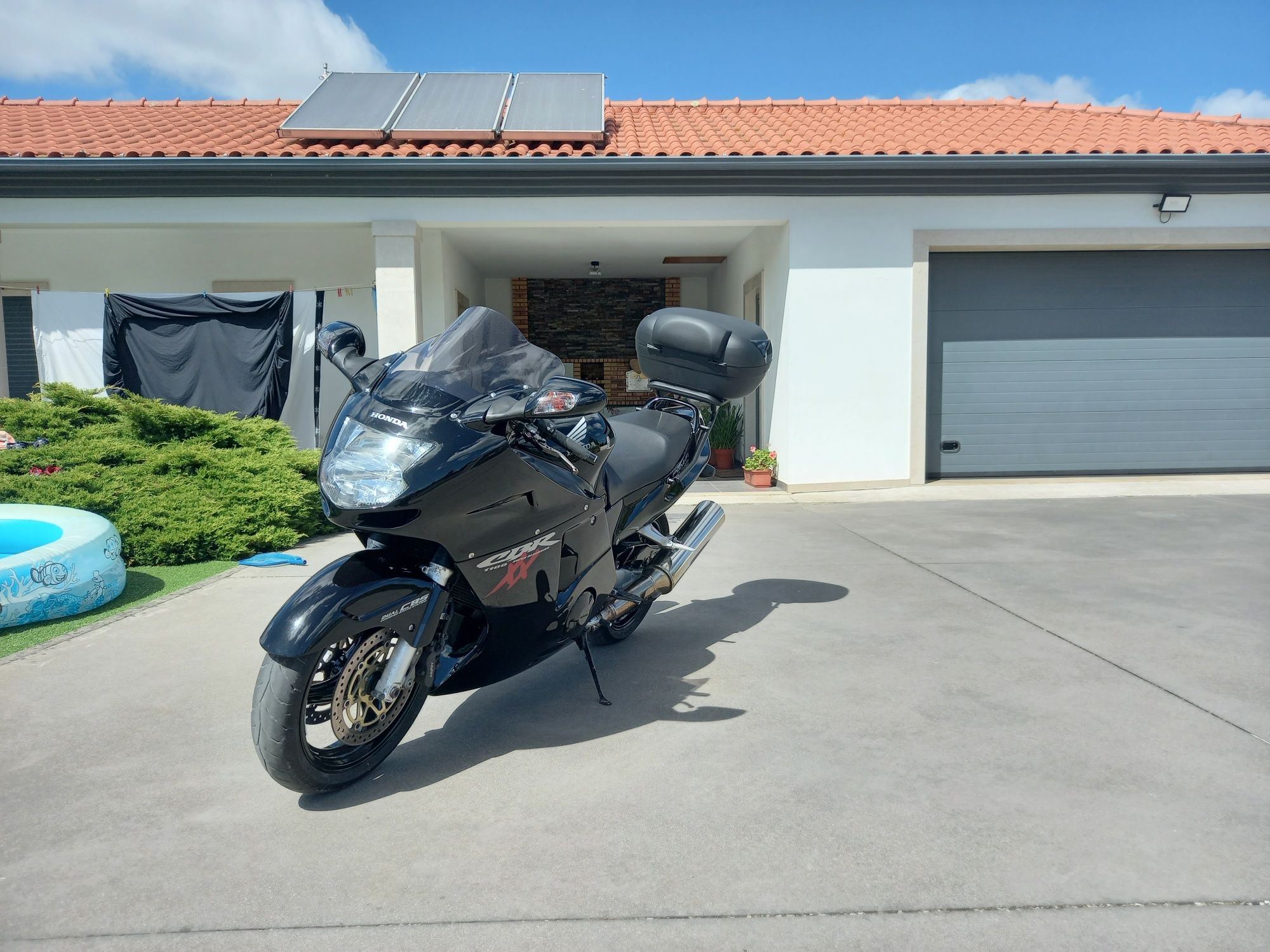 Honda cbr 1100xx super black bird de 2001
