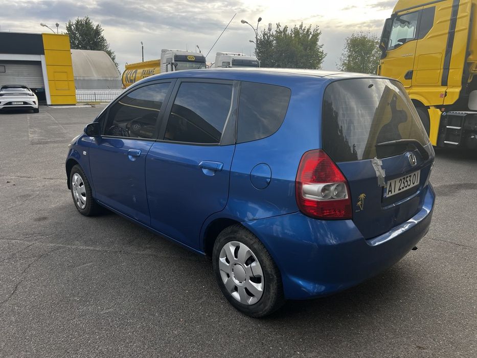 Honda Jazz 2006 рік.