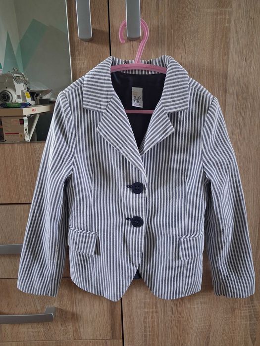 Сукня для дівчинки 110\116