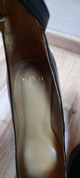 Szpilki Mango touch skóra naturalna 40
