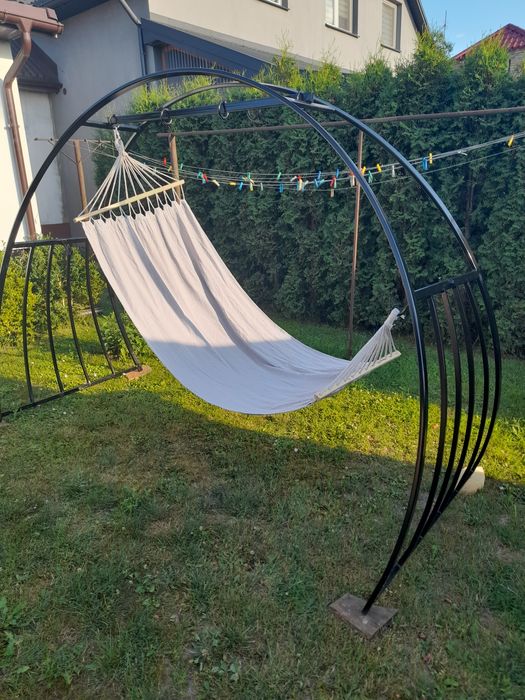 Hamak ogrodowy metalowy