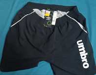 Nowe spodenki/Szorty Umbro, z metką, rozmiar M