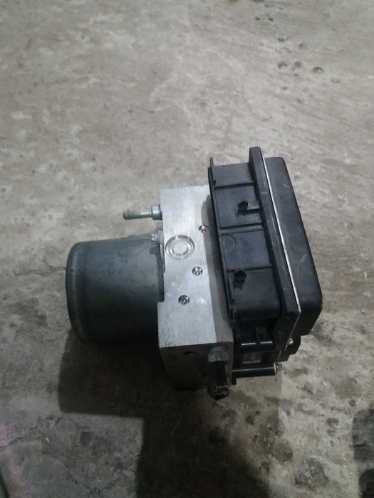 Блок управления ABS для MITSUBISHI COLT 0265951048