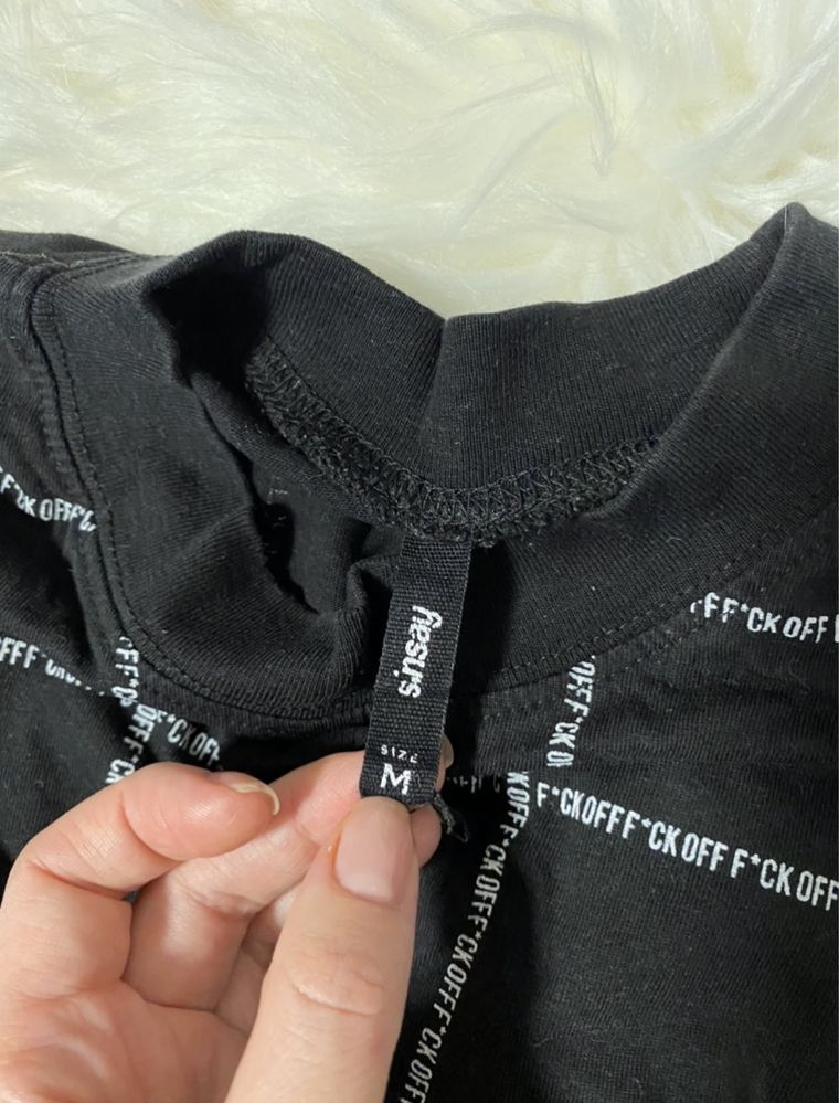 Білий та чорний кроп топ в рубчик H&M/чорна футболка