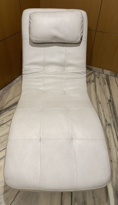 Chaise longue em pele - ‼️baixa de preço para despachar!