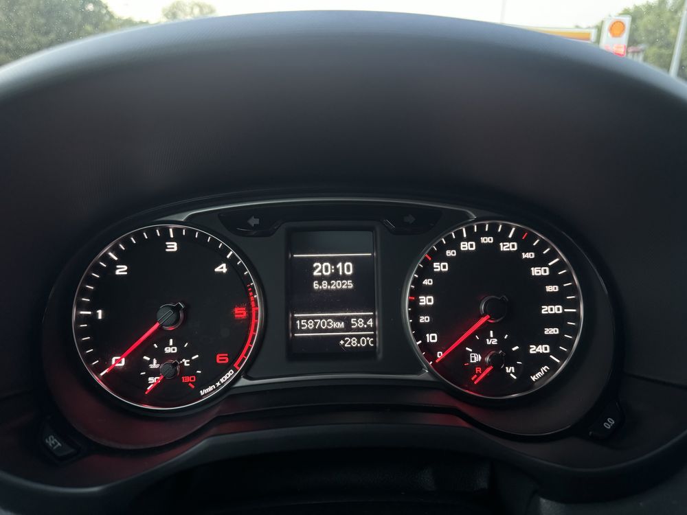 Audi A1 2012 1.6 TDI Avtomat ! New!