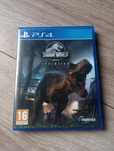 Jurassic World Evolution PS4