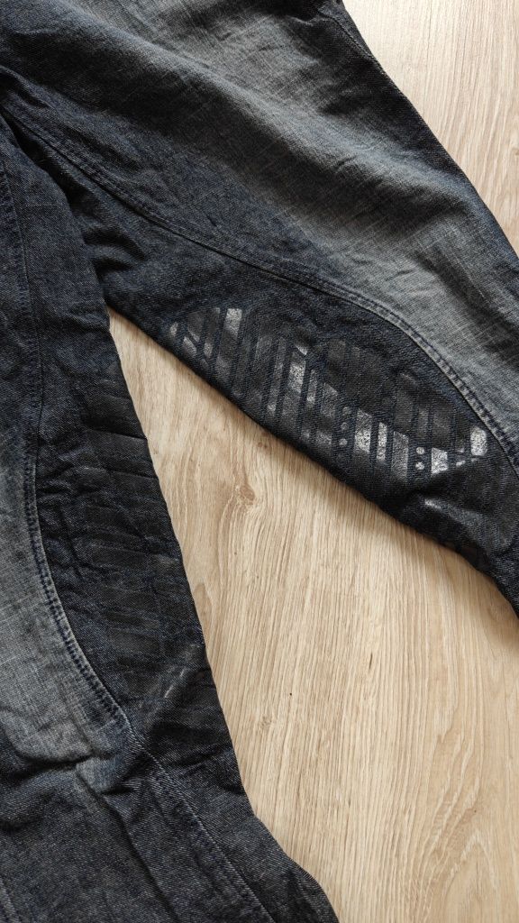 Bryczesy męskie CRW jeans kolanowy silikon 56