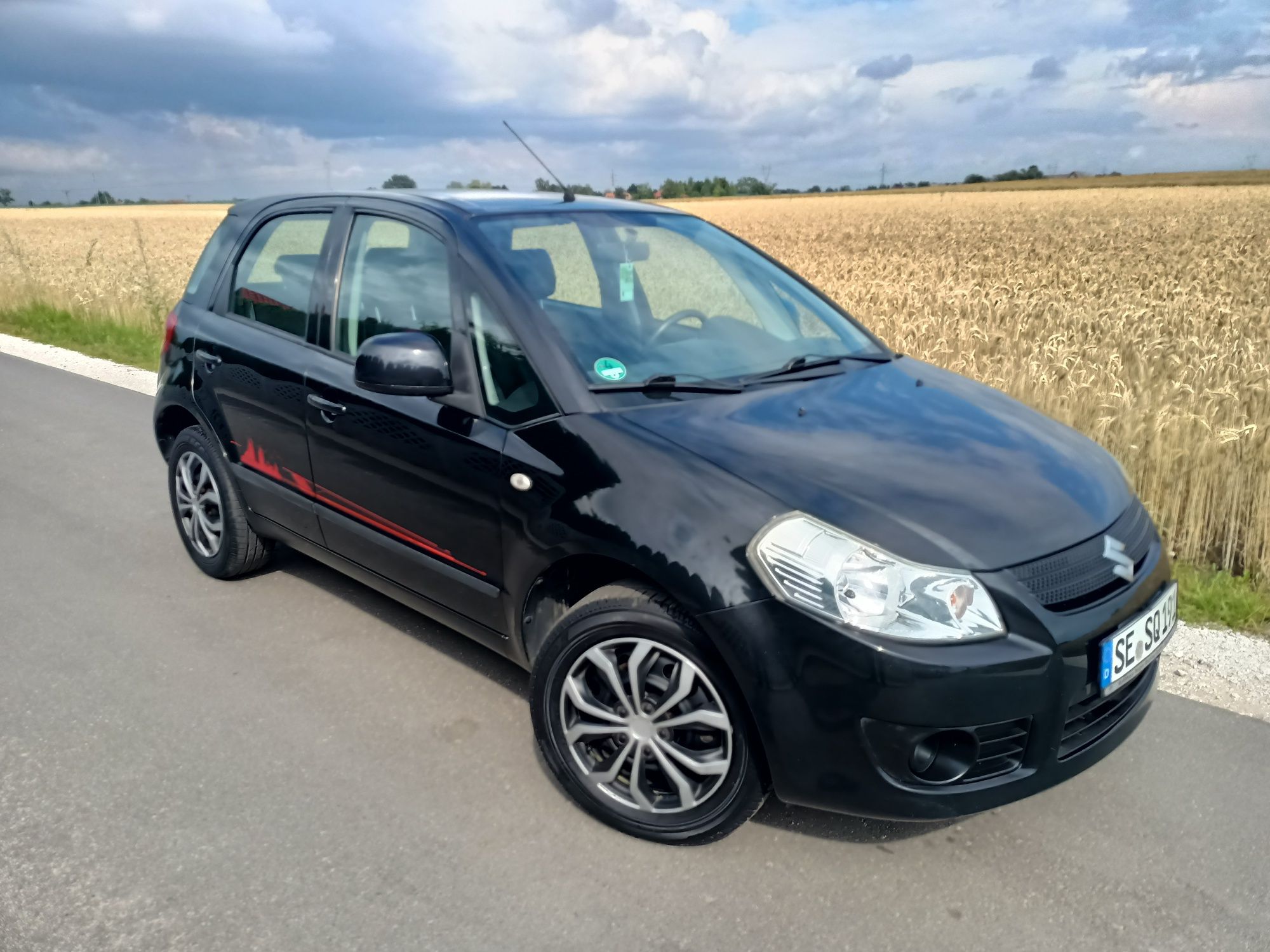 Suzuki SX4 z Niemiec w super stanie.