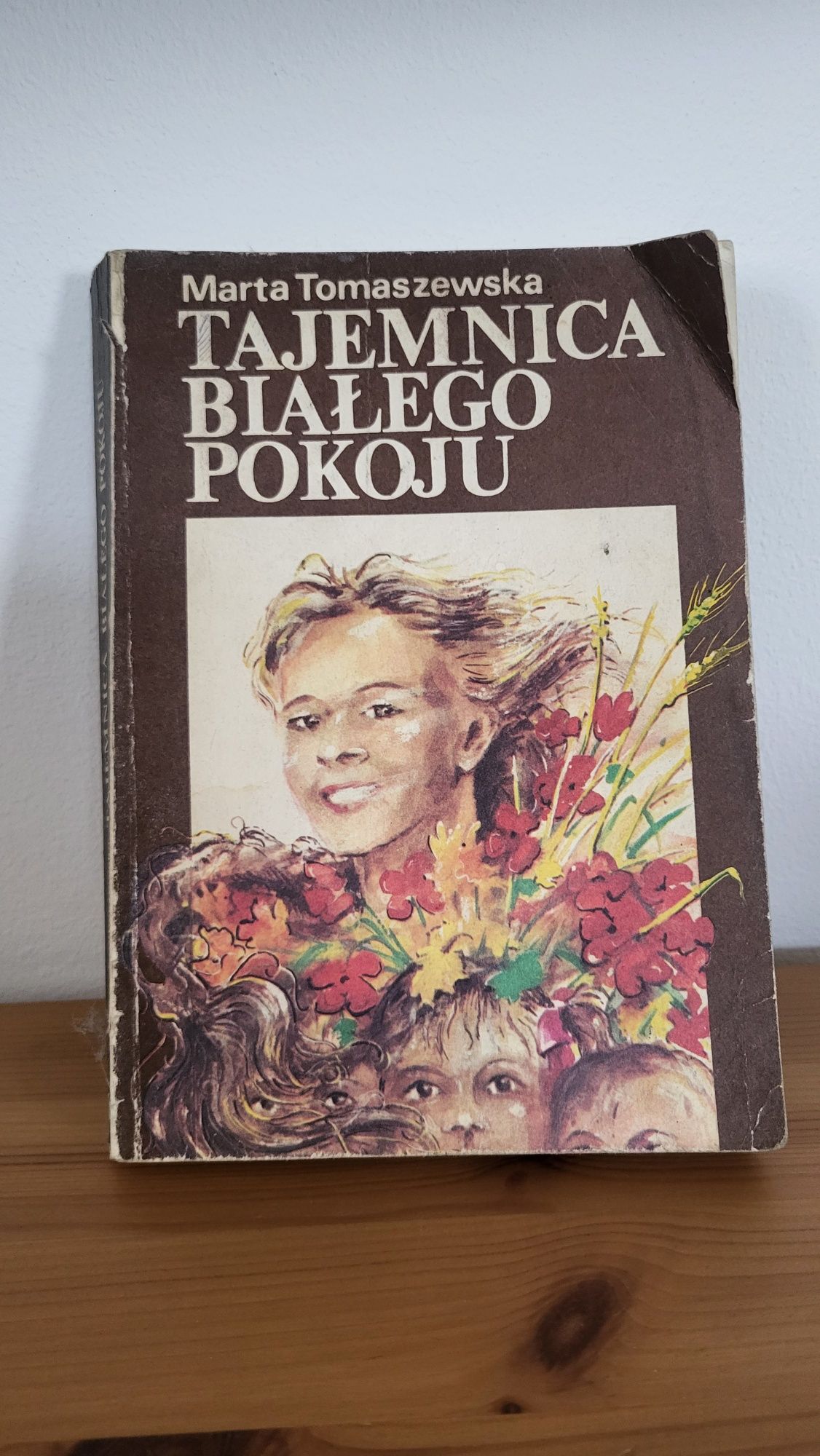 Marta Tomaszewska Tajemnica białego pokoju
