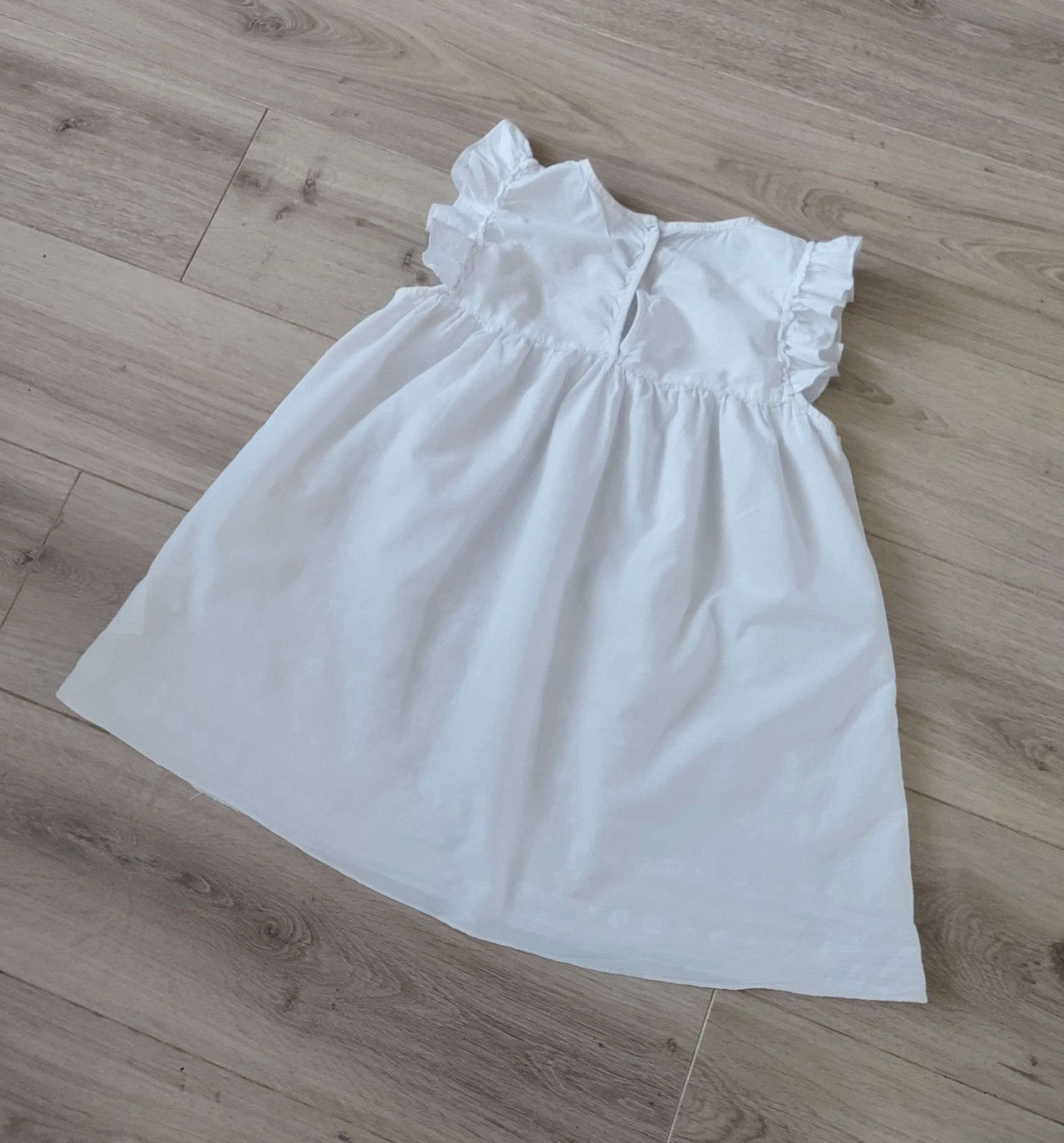Piękna, biała, haftowana bluzka bez rękawów, styl boho, r. 158/164