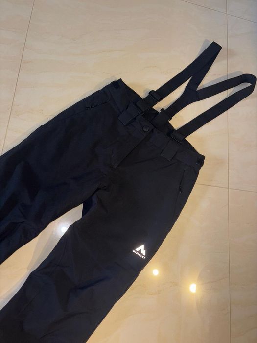 Kombinezon narciarski 140cm