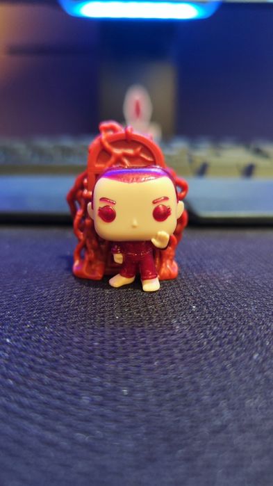 Eleven "Stranger Things" podstawka pod telefon