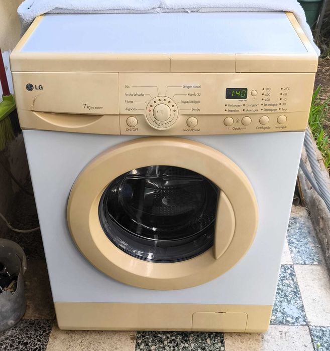 Máquina de Lavar Roupa LG 7 KG