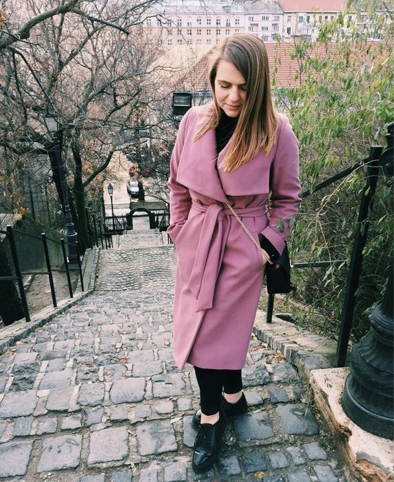 Пальто жіноче двобортне