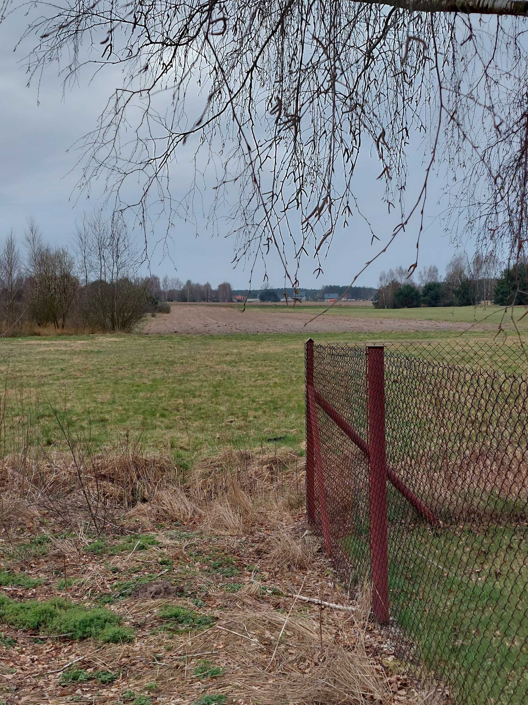 Działka rolna w okolicach Radzymina