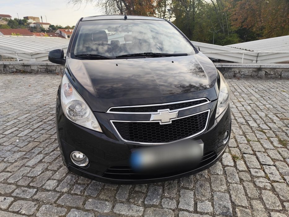 Vendo Chevrolet Spark 1.0 LS
Carro super económico e versátil. 
Em b