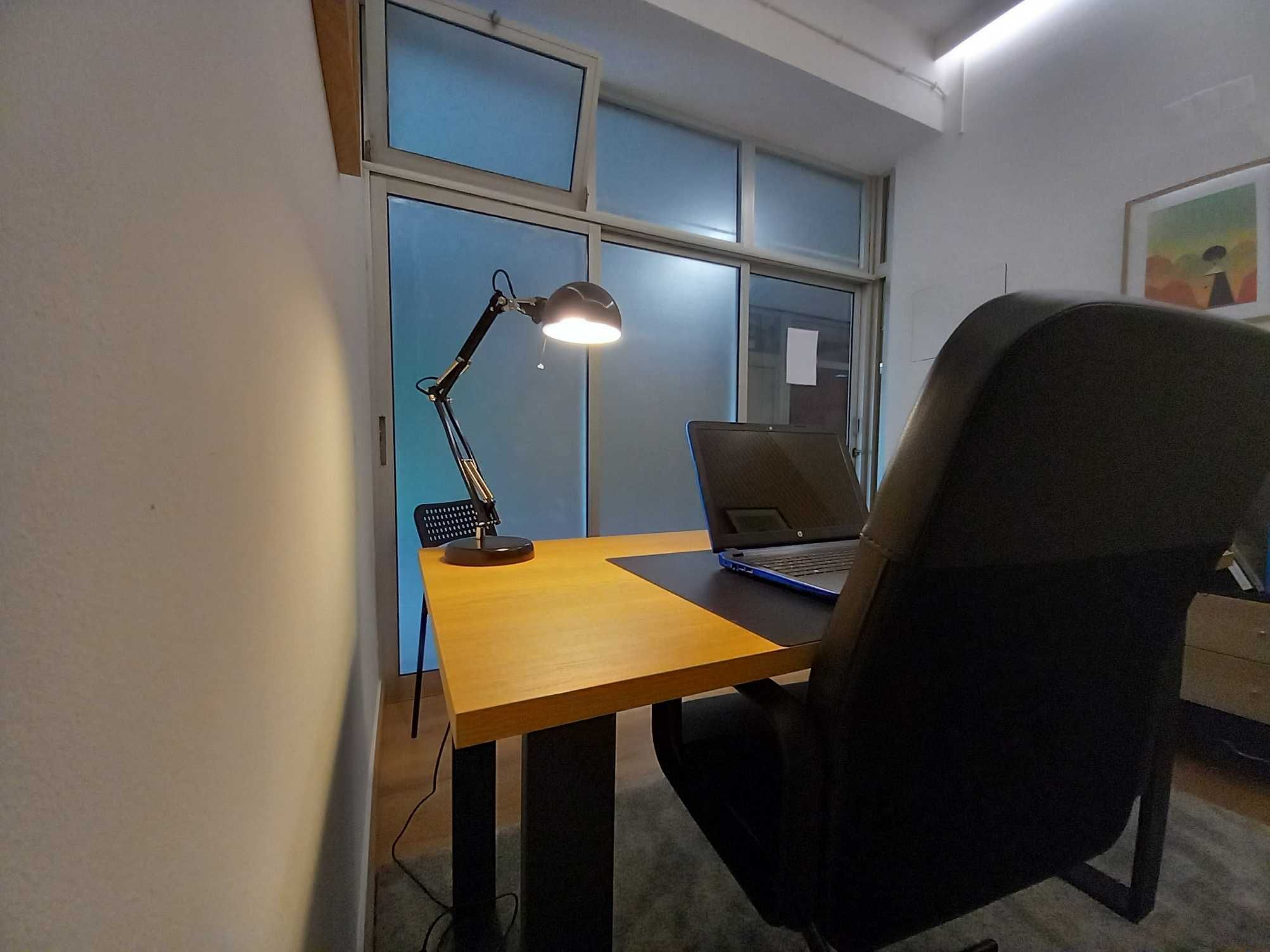 Escritório individual em Miratejo (Seixal / Almada)
