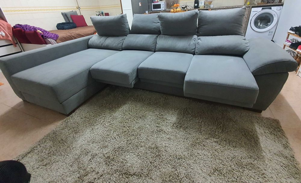Sofá cinza com chaise longue conforama